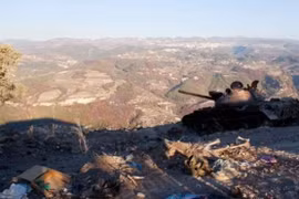 Syria: Sư đoàn cơ giới 4 Syria chiếm thành công các cao điểm phía nam Kabani