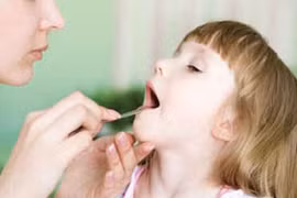 Viêm họng trong các bệnh nhiễm trùng nặng