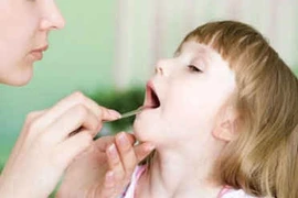 Viêm họng trong các bệnh nhiễm trùng nặng