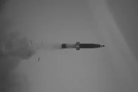 Mỹ thử nghiệm đạn pháo Excalibur-S có độ chính xác "như bắn tỉa"