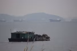 Ngành than siết chặt hoạt động bãi thải