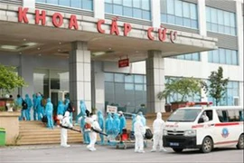 Chưa xác định được nguồn lây chùm ca mắc COVID-19 ở bệnh viện Nhiệt đới Trung ương