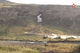 Sức mạnh đáng sợ của lực lượng pháo binh, tên lửa hạm đội Biển Bắc 