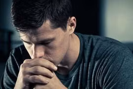 Bấm huyệt giải thoát lo lắng