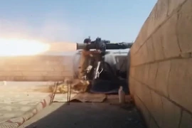 Thánh chiến tấn công vào xe buýt chở quân, 10 binh sĩ Syria thiệt mạng