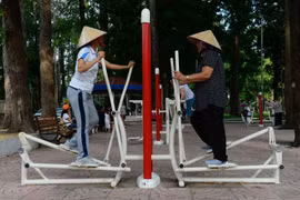 Quá ham thể thao, 3 tháng nằm viện