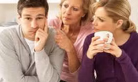 Băn khoăn khi cấm con trai quay lại với vợ cũ