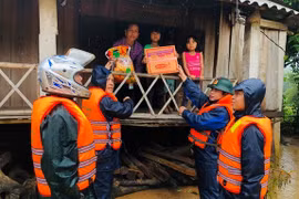 Thủ tướng quyết định xuất cấp 4.000 tấn gạo hỗ trợ miền Trung