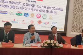 Vai trò hải quan trong việc tạo điều kiện - giải pháp nâng cao năng lực cạnh tranh Quốc gia