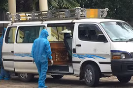 Hiện nay, các bệnh viện, cơ sở y tế đều có "mối ruột" nên đơn vị mai táng bệnh nhân mất do COVID-19 do tỉnh chỉ định khó tiếp cận.