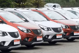 VinFast bổ sung ốp chắn bùn miễn phí cho xe Fadil