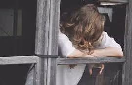 Muốn cho tiền để họ hàng khỏi phiền