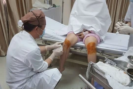 Liệu pháp tế bào gốc mô mỡ tự thân “Phân lập, lưu trữ, điều trị và ứng dụng thẩm mỹ”