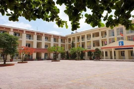 100% phiếu đồng ý khiển trách hiệu trưởng trường cô giáo đánh học sinh