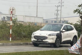 Ford Escape 2020 bị bắt gặp trên đường thử tại nhà máy Ford Hải Dương