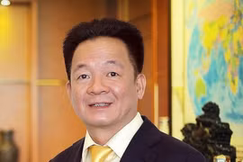 Bầu Hiển cho rằng HLV Park Hang Seo cần có sự đổi mới để đem lại thành công trong tương lai cho bóng đá Việt Nam.