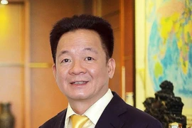 Bầu Hiển cho rằng HLV Park Hang Seo cần có sự đổi mới để đem lại thành công trong tương lai cho bóng đá Việt Nam.