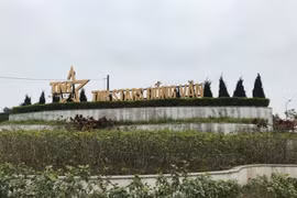 Khách hàng lại quây kín trụ sở TNR Holdings tố lừa đảo, chiếm dụng vốn