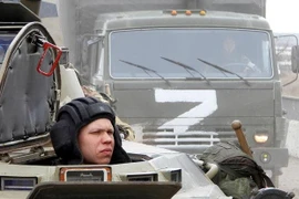 Quân Nga và dân quân Donbass đẩy mạnh tấn công ở Donetsk và Lugansk