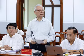 Góp ý Văn kiện Đại hội XIII: Chủ nghĩa quan liêu dung dưỡng nạn tham nhũng