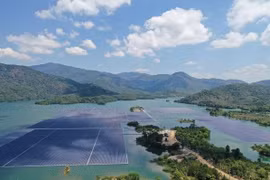 Có mặt nước là làm được điện mặt trời