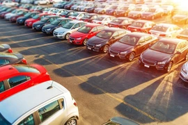 Làm sao để xe ô tô luôn giữ giá khi bán lại?