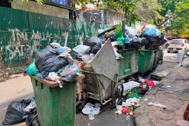 Hạn chế rác thải nhựa: Hoàn thiện chính sách, tăng thuế, khuyến khích tái chế