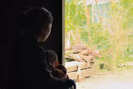 Những người đàn bà giấu mặt