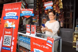 Vinshop bắt tay Techcombank ra mắt dịch vụ hỗ trợ vốn cho chủ tạp hóa mùa Tết 2021
