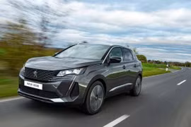 New Peugeot 3008 về Việt Nam với giá từ 989 triệu đồng