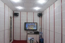 Thạch cao tiêu âm giúp âm thanh trong hơn