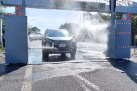 Cơ chế khử khuẩn xe tự động