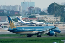 Các hãng hàng không đua bay thẳng sang Mỹ