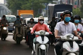 Buổi sáng trước ngày hết giãn cách đợt 4, Hà Nội ùn ứ phương tiện