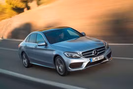 C-Class: Mở ra cánh cửa xe sang từ 1,489 tỷ đồng