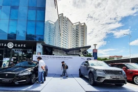 Jaguar Land Rover Việt Nam ưu đãi "khủng" trong chương trình lái thử và dịch vụ lưu động