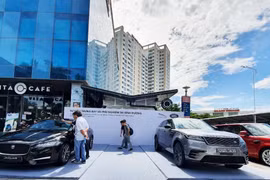 Jaguar Land Rover Việt Nam ưu đãi "khủng" trong chương trình lái thử và dịch vụ lưu động