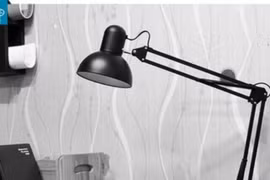 Chọn đèn học không gây căng mắt