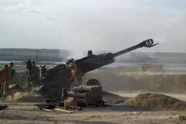 Canada cung cấp viện trợ cho Ukraine đạn pháo dẫn đường GPS tầm xa 