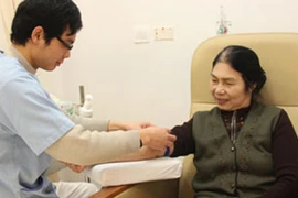 Hạ huyết áp vì sữa ong chúa