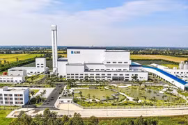 Cần Thơ "nhức đầu" với 7.500 tấn tro bay lộ thiên