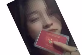 Sự thật bất ngờ về "tấm thẻ đỏ quyền lực" của hot girl Hà Nội