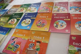 Chủ tịch hội đồng lựa chọn sách giáo khoa là giám đốc sở GD&ĐT