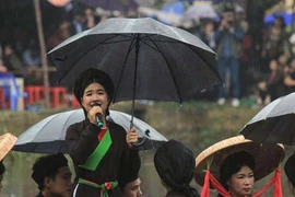 Quan họ vẫn 'xin tiền'