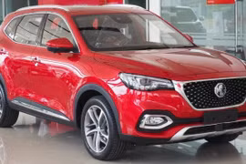 Giảm gần 200 triệu đồng, giá lăn bánh xe Trung Quốc MG HS còn bao nhiêu?