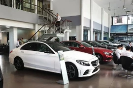 Hết cảnh nườm nượp mua xe “né” tháng Ngâu