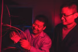 Công nghệ vật liệu điện phân thủy tinh, hiện thực hóa pin natri-lưu huỳnh thể rắn