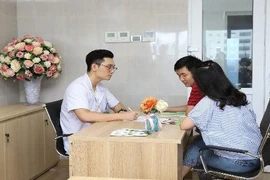 Khám tiền hôn nhân trước khi mang thai để tránh bệnh tan máu cho con