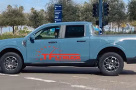 Bán tải Ford Maverick 2022 hoàn toàn mới lộ hình nóng trước giờ G!