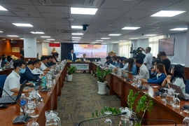 Toàn cảnh buổi tọa đàm.